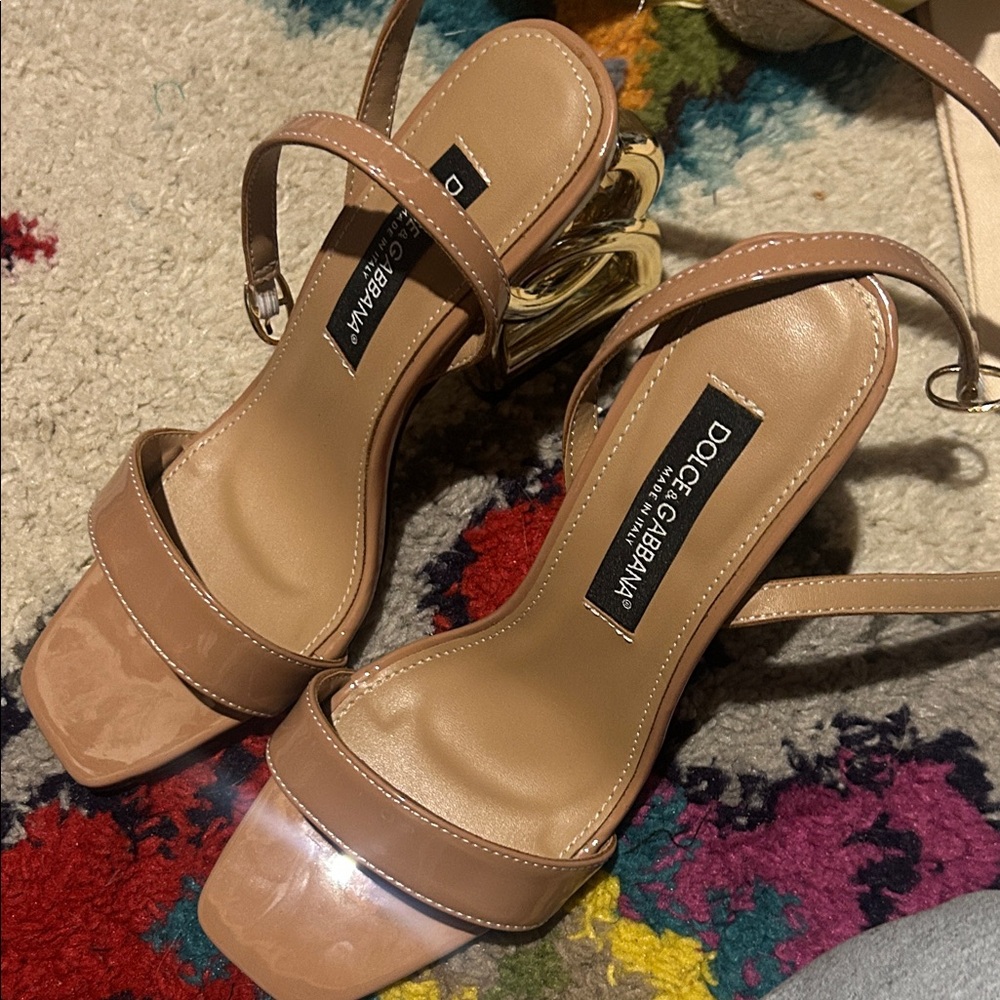 Dolce & Gabbana Beige and Gold Heels